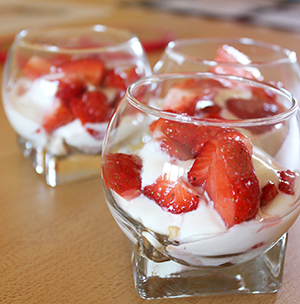 Verrines de fraises au fromage blanc